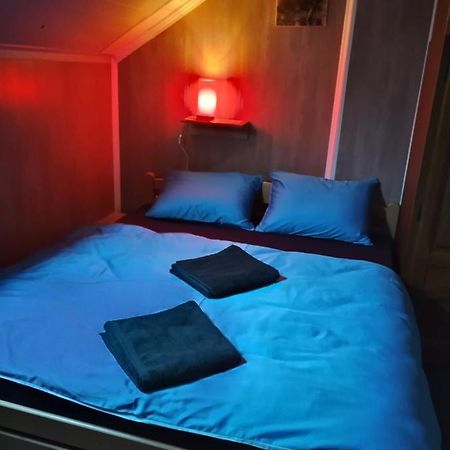 Hostel Suzzzy Novska Εξωτερικό φωτογραφία