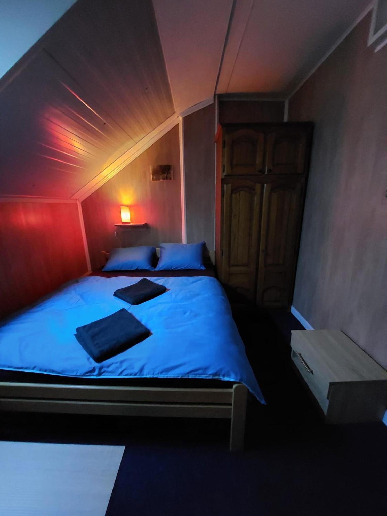 Hostel Suzzzy Novska Εξωτερικό φωτογραφία